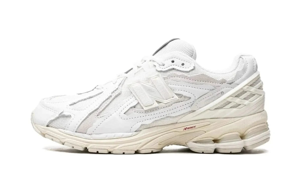 1906D Protection Pack White Leather - MNR Sneakers