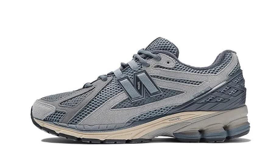 1906R AURALEE Flint Stone - MNR Sneakers