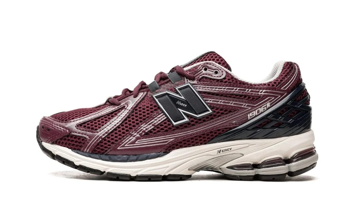 1906R Burgundy Black - MNR Sneakers