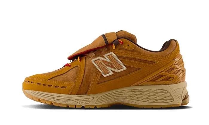 1906R Cordura Pocket Tobacco - MNR Sneakers