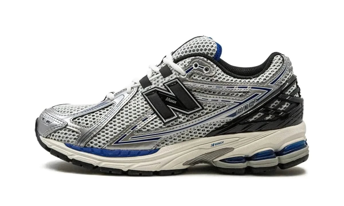 1906R Silver Metallic - MNR Sneakers