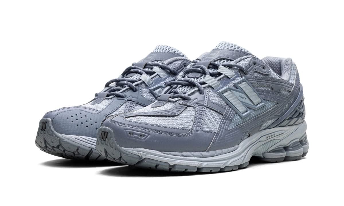 1906U Arctic Grey - MNR Sneakers