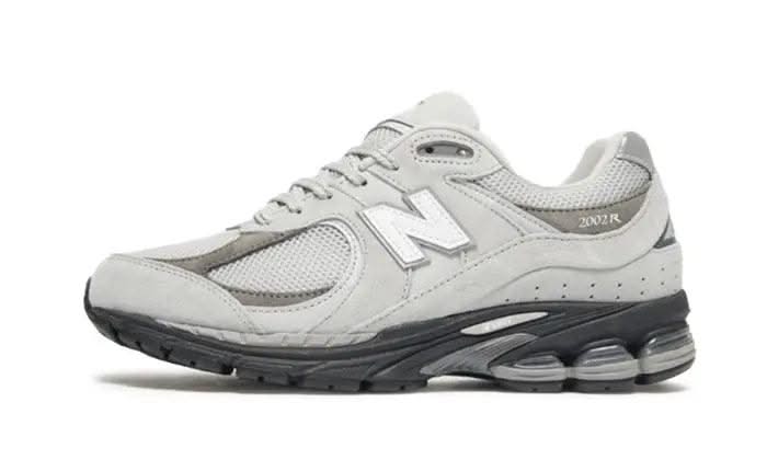 2002R Grey Black JD Sports Exclusive - MNR Sneakers