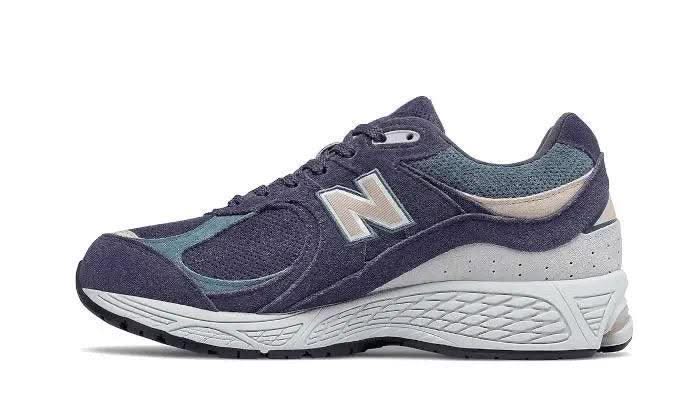 2002R Night Tide - MNR Sneakers