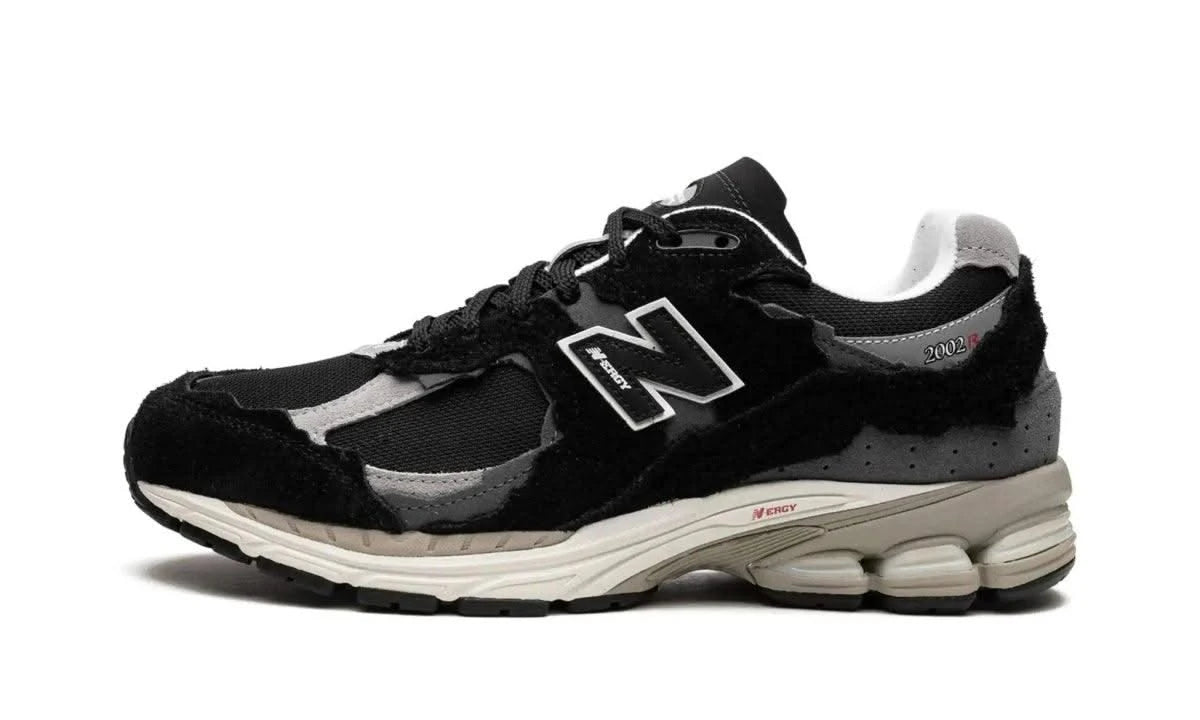 2002R Protection Pack Black - MNR Sneakers