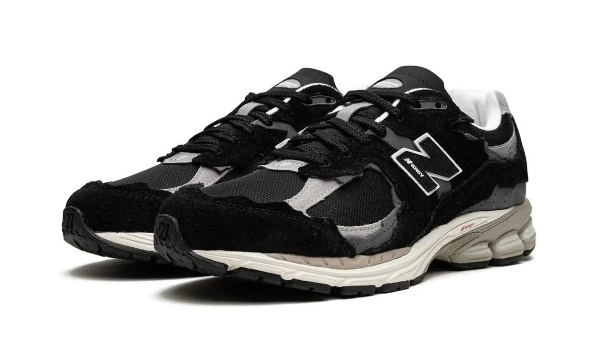 2002R Protection Pack Black - MNR Sneakers
