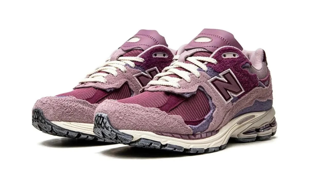 2002R Protection Pack Pink - MNR Sneakers