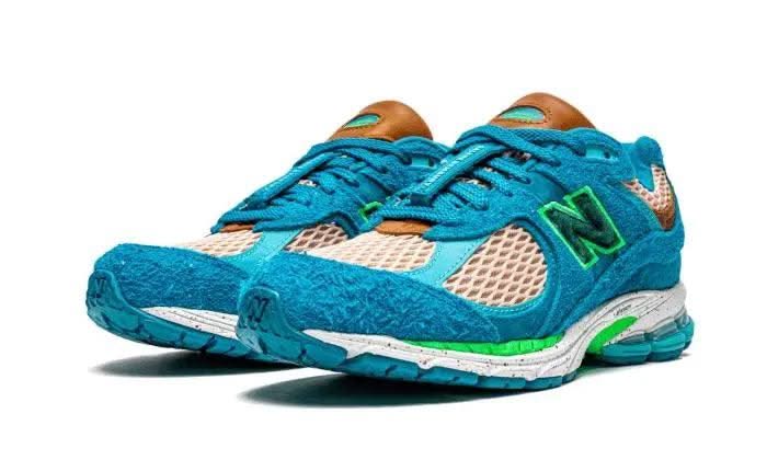 2002R Salehe Bembury Water Be The Guide - MNR Sneakers