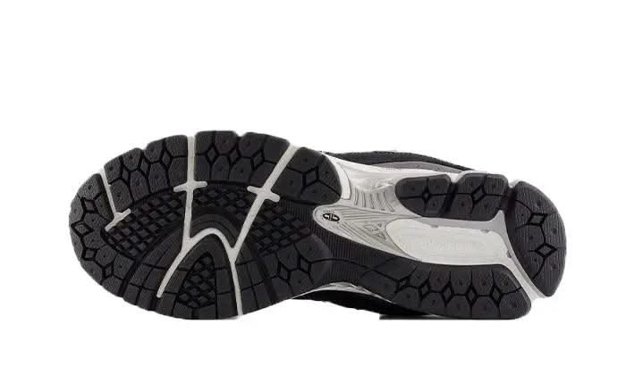 2002R Slate Grey - MNR Sneakers