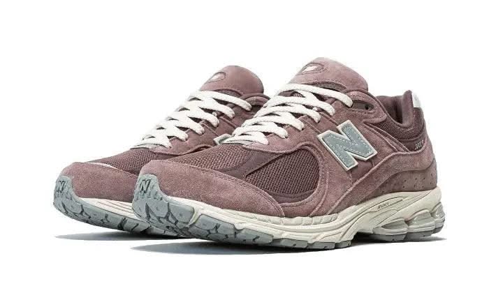 2002R Suede Pack Black Fig - MNR Sneakers