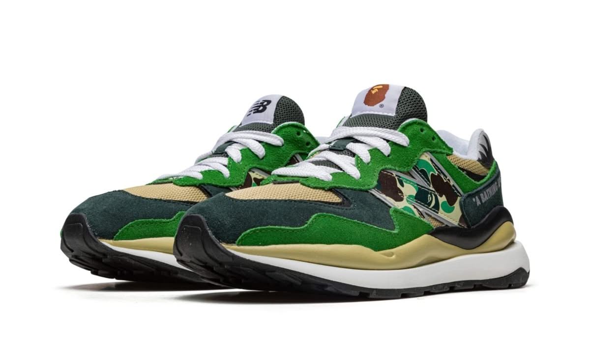 57/40 BAPE Green - MNR Sneakers