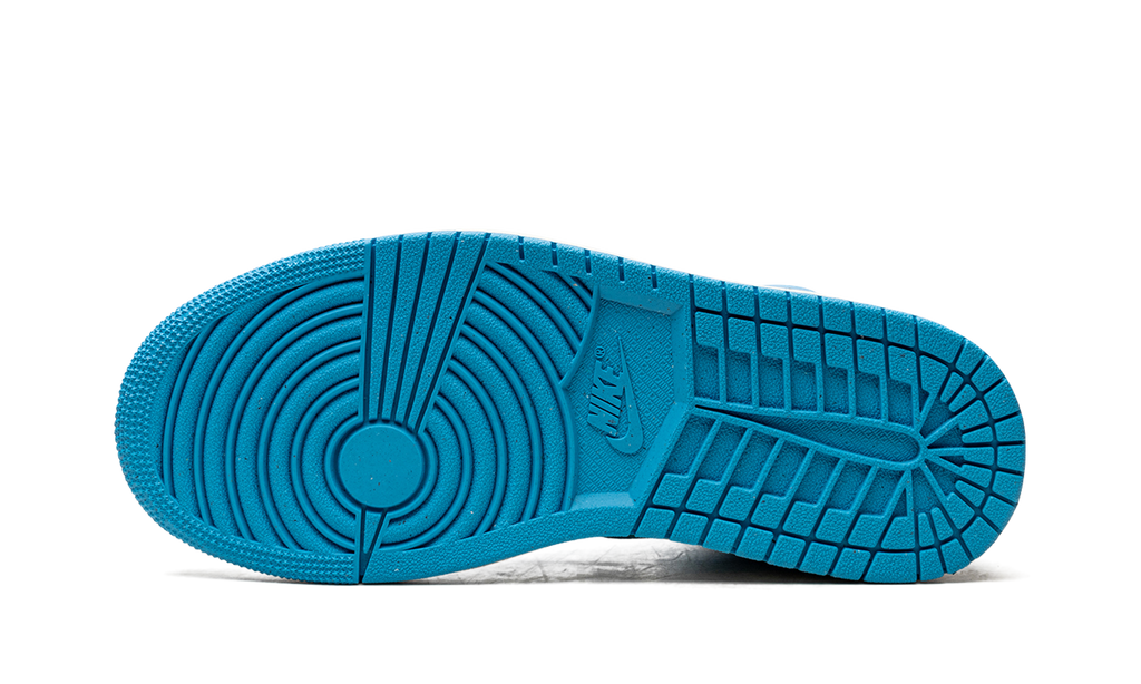 Air Jordan 1 Mid SE Ice Blue