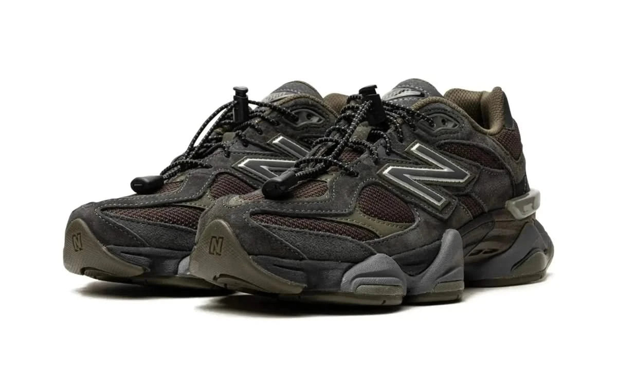 9060 Blacktop Dark Moss - MNR Sneakers