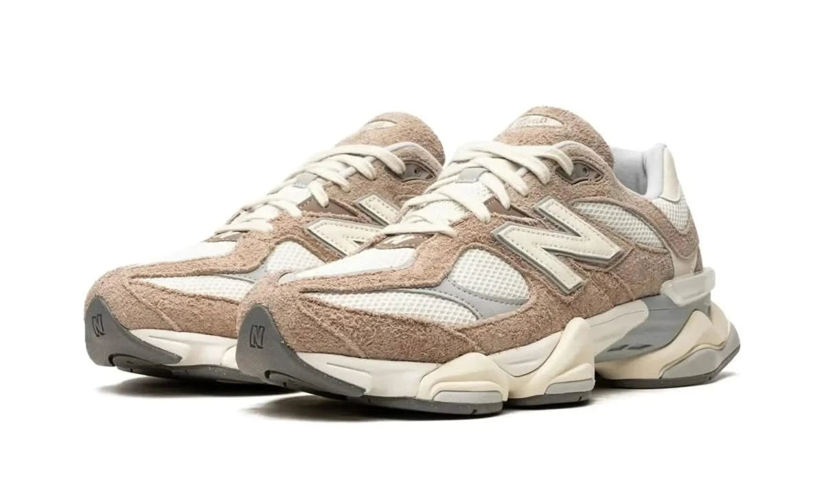 9060 Driftwood - MNR Sneakers