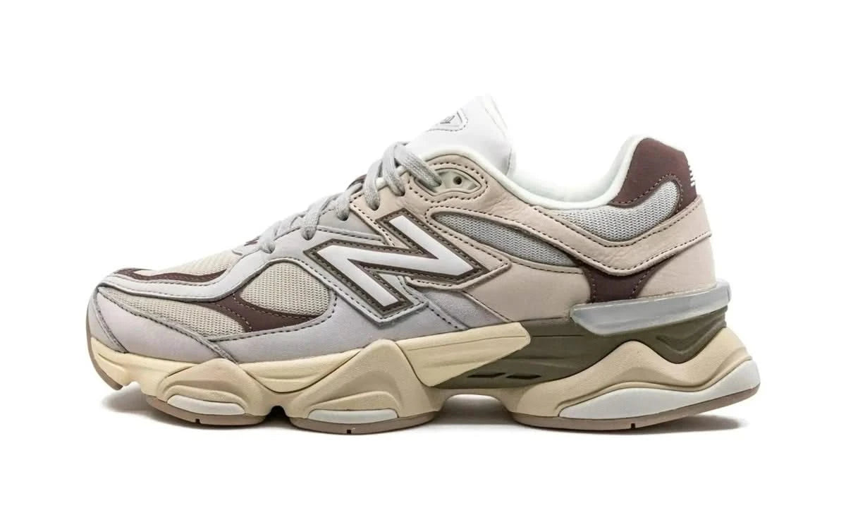 9060 Grey Matter Timberwolf - MNR Sneakers