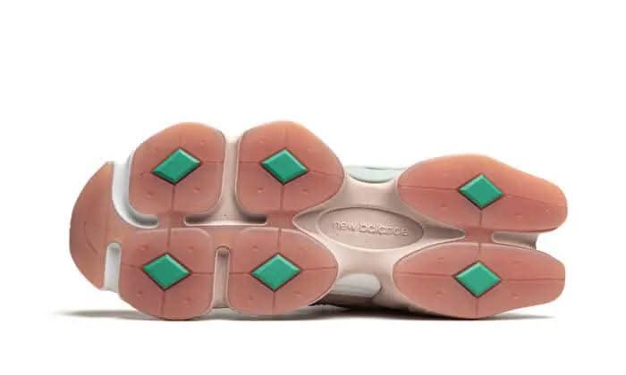 9060 Joe Freshgoods Inside Voices Penny Cookie Pink - MNR Sneakers