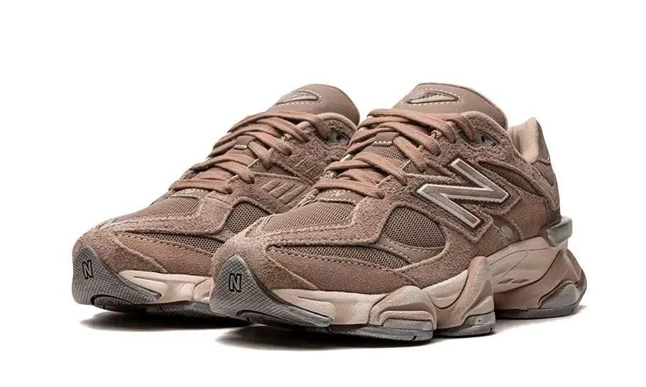 9060 Mushroom Brown - MNR Sneakers