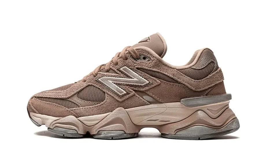 9060 Mushroom Brown - MNR Sneakers