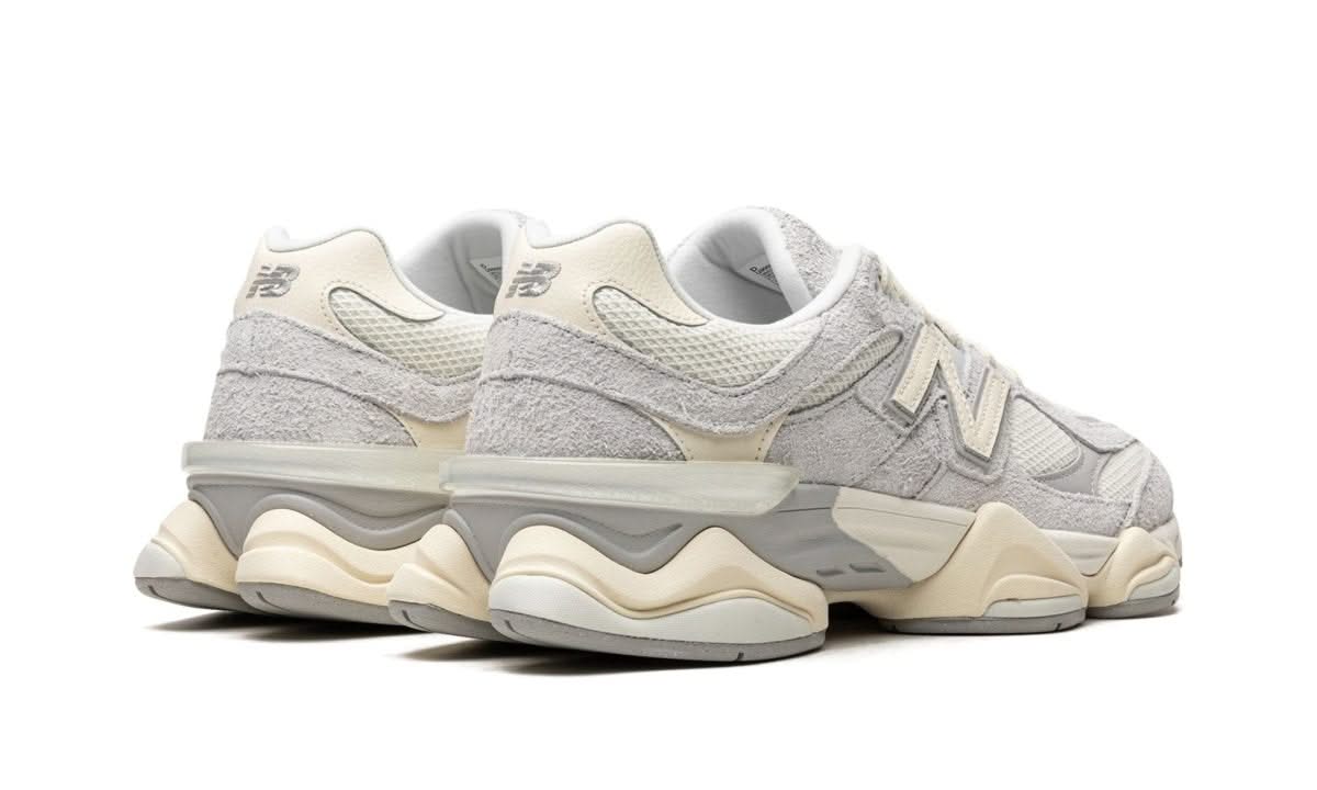 9060 Quartz - MNR Sneakers