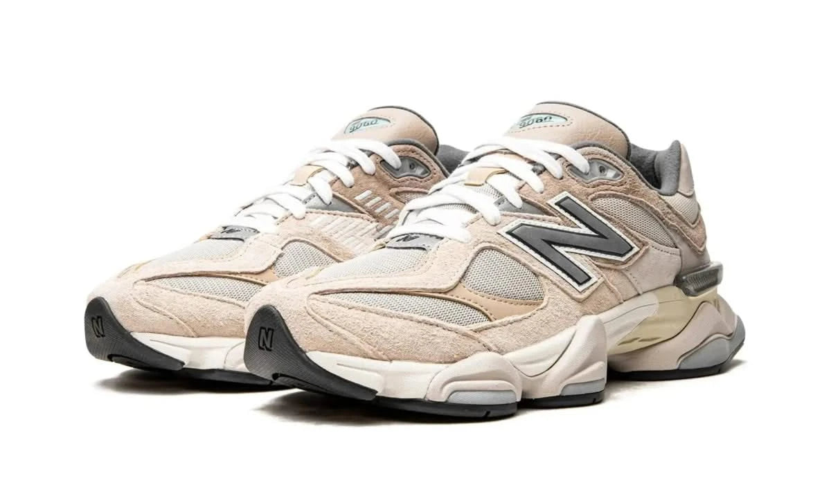 9060 Sea Salt - MNR Sneakers