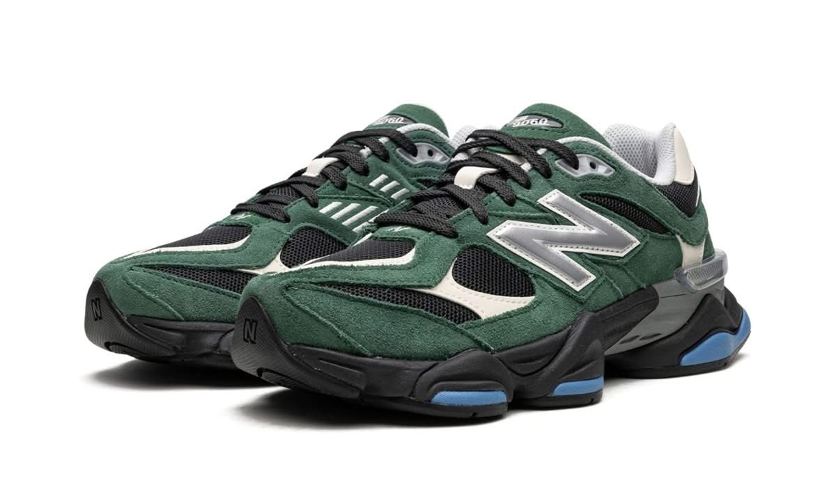 9060 Team Forest Green - MNR Sneakers