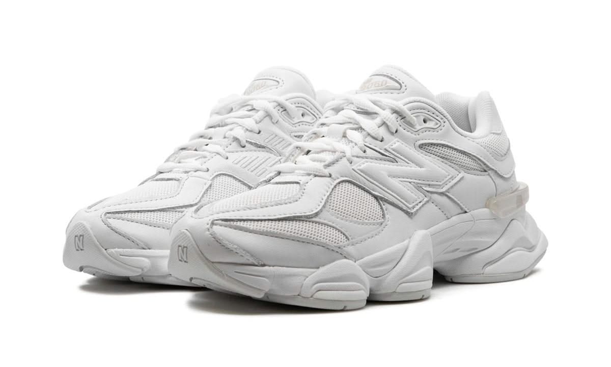 9060 Triple White - MNR Sneakers