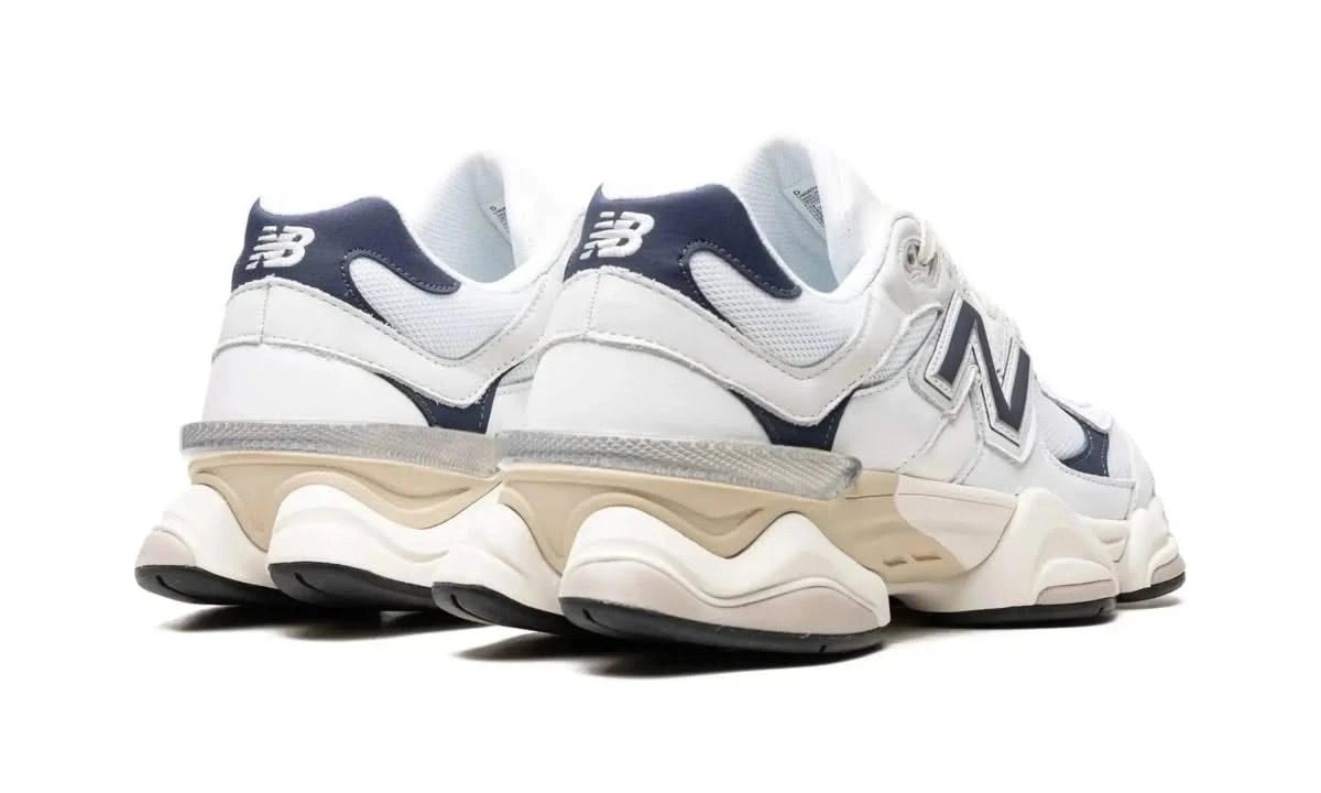 9060 White Navy - MNR Sneakers