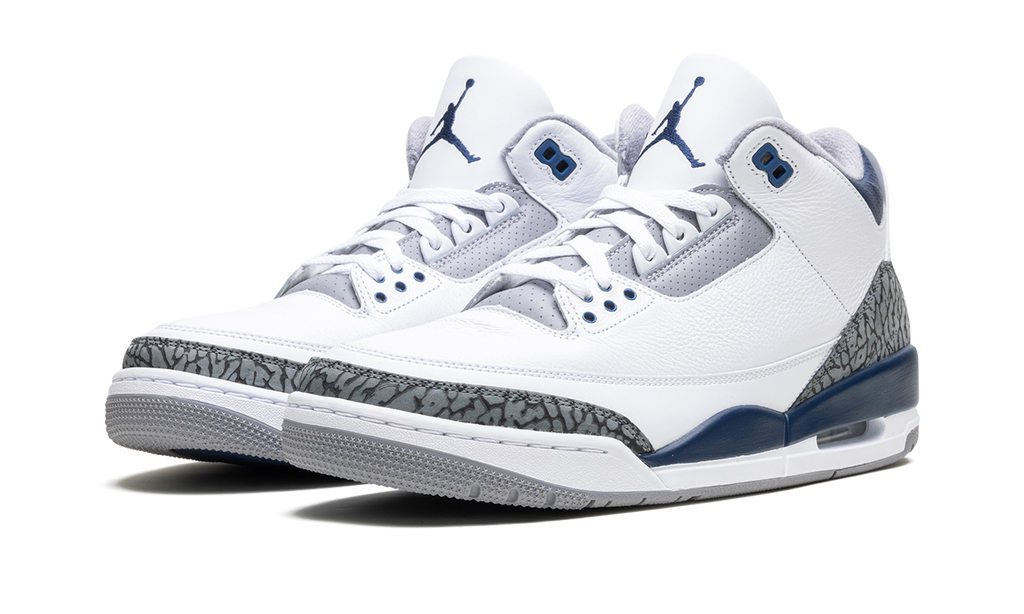 Air Jordan 3 Retro Midnight Navy - CT8532-140