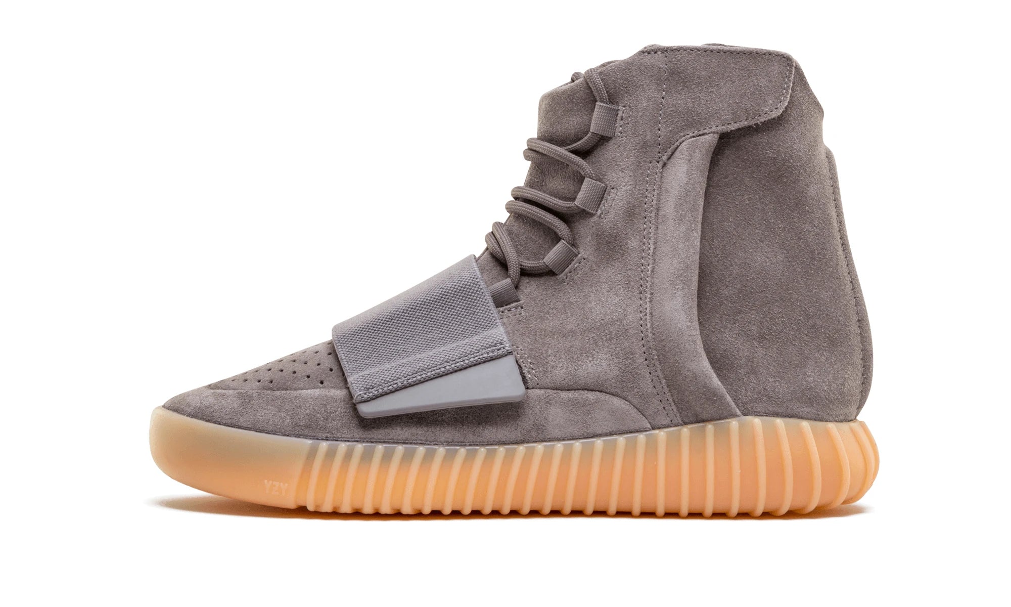 Détail du côté intérieur de la basket Adidas Yeezy Boost 750 Light Grey Glow In the Dark gris et marron.