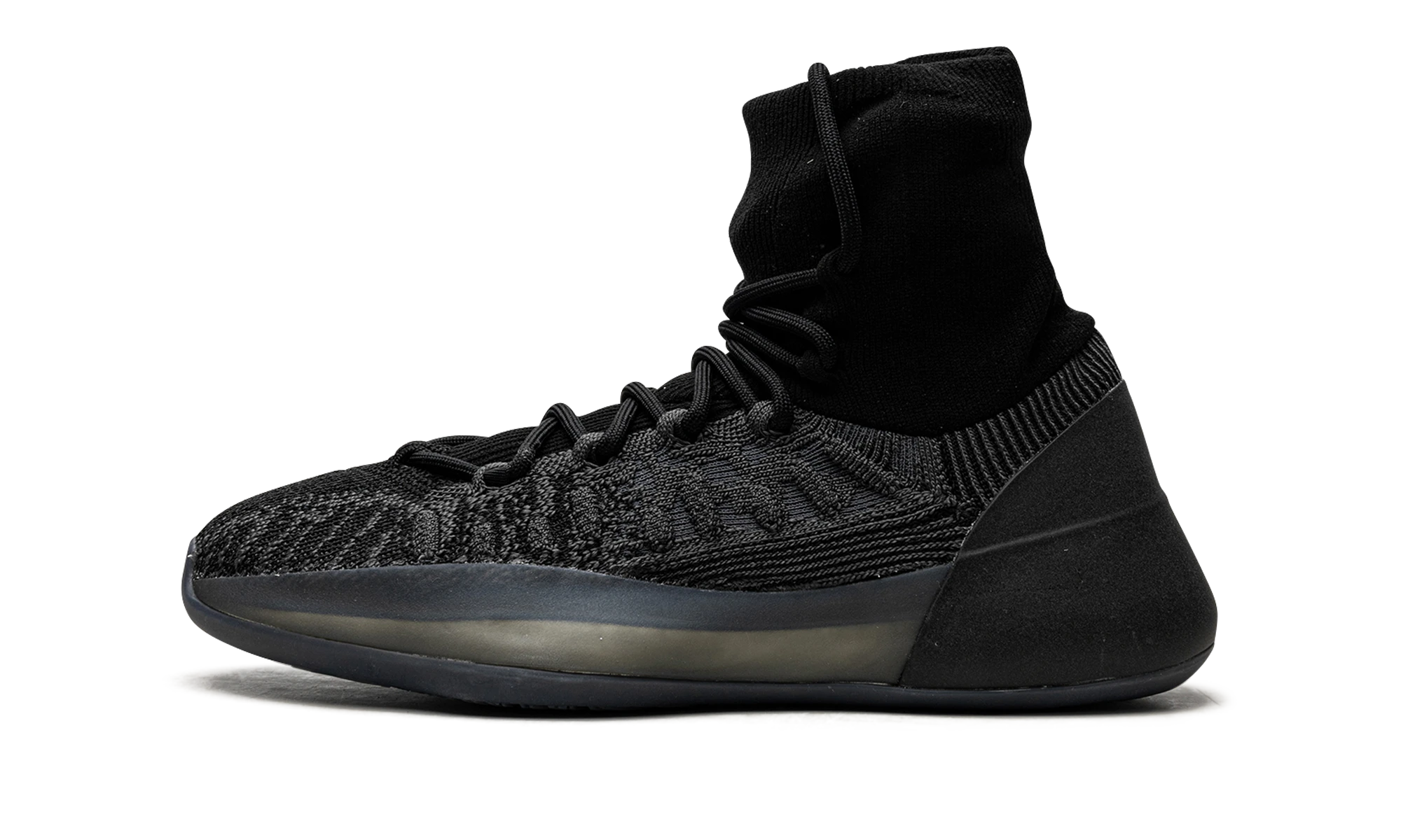 Détail du côté intérieur de la basket Adidas Yeezy BSKTBL Knit Slate Onyx gris et noir.