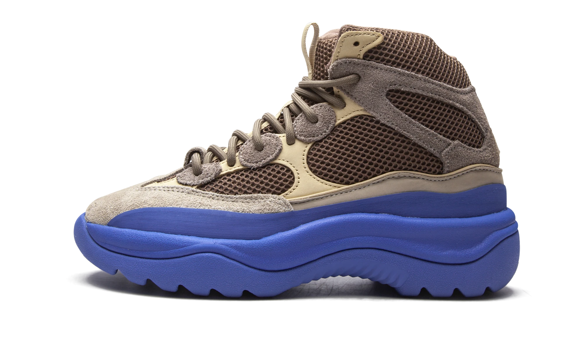 Détail du côté intérieur de la botte Adidas Yeezy Desert Boot Taupe Blue beige et bleu.