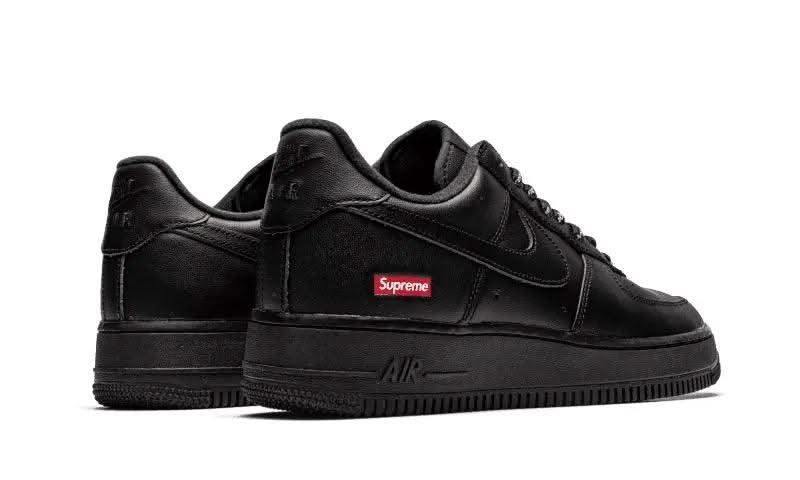 Air Force 1 Low Black Supreme - MNR Sneakers
