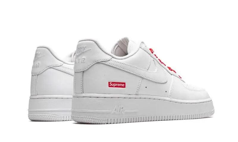 Air Force 1 Low White Supreme - MNR Sneakers