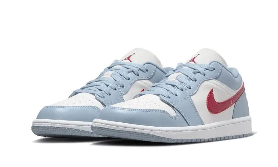 Air Jordan 1 Low Blue Whisper - MNR Sneakers