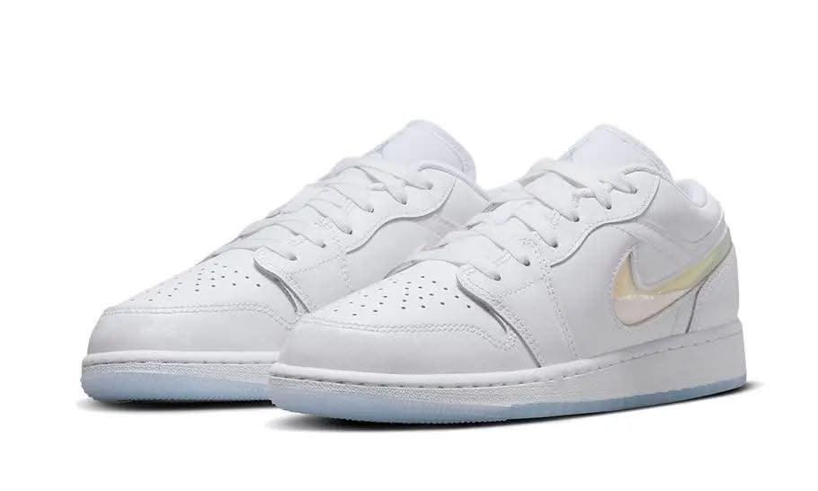 Air Jordan 1 Low Glitter Swoosh - MNR Sneakers