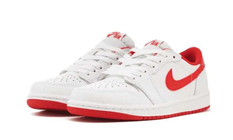 Air Jordan 1 Low OG University Red - MNR Sneakers