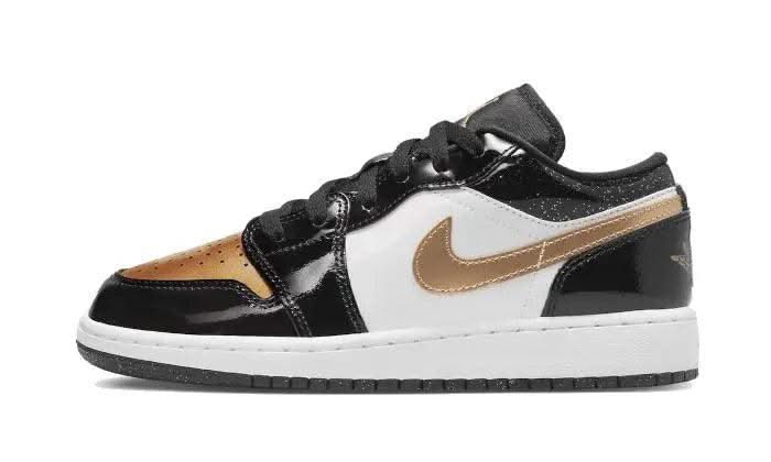 Air Jordan 1 Low SE Gold Toe - MNR Sneakers