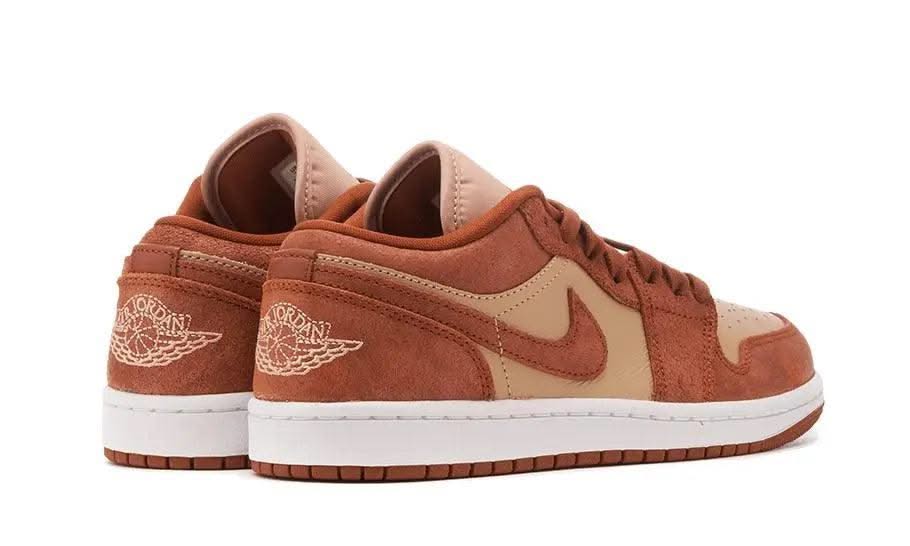 Air Jordan 1 Low SE Legend Coffee - MNR Sneakers