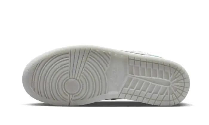 Air Jordan 1 Low SE New Emerald Grey - MNR Sneakers