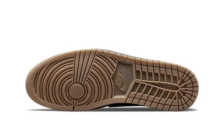 Air Jordan 1 Low Solefly Carnivore - MNR Sneakers
