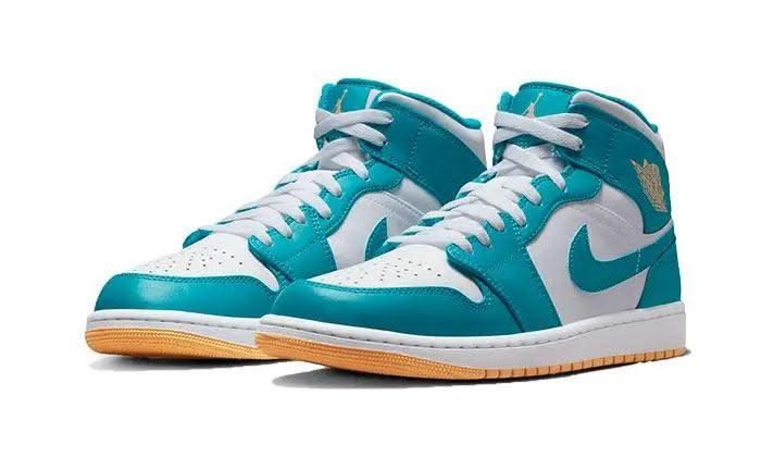 Air Jordan 1 Mid Aquatone - MNR Sneakers