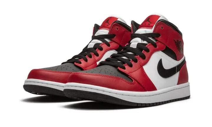 Air Jordan 1 Mid Chicago Black Toe - MNR Sneakers
