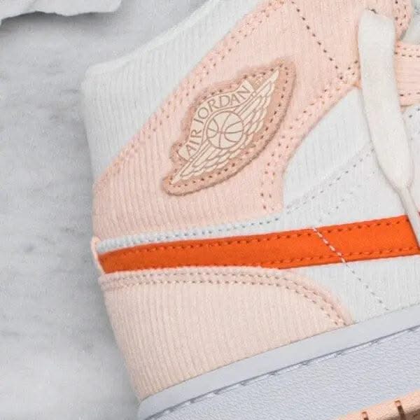 Air Jordan 1 Mid Corduroy - MNR Sneakers