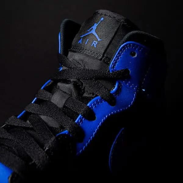 Air Jordan 1 Mid Hyper Royal Tumbled Leather - MNR Sneakers