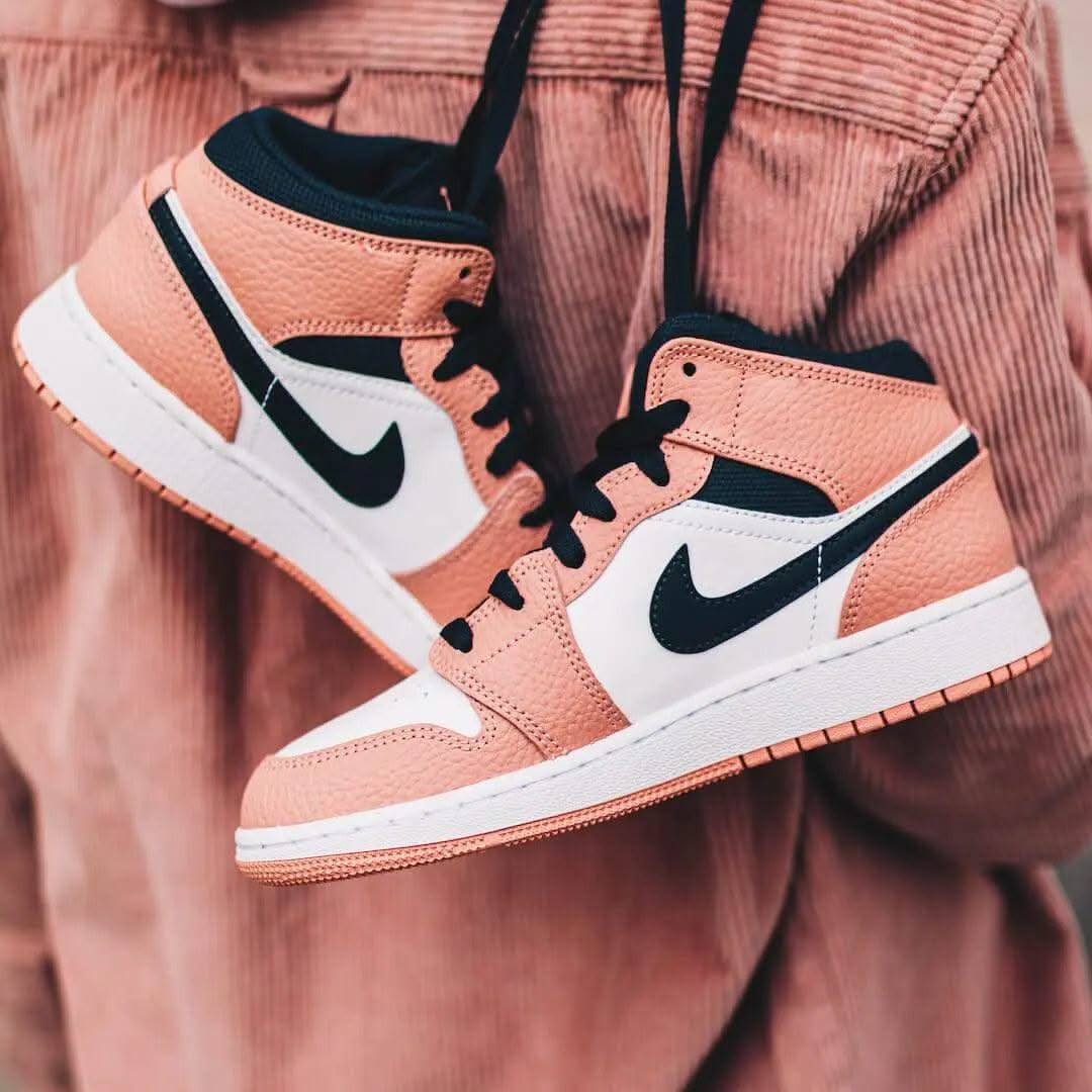 Air Jordan 1 Mid Pink Quartz - MNR Sneakers