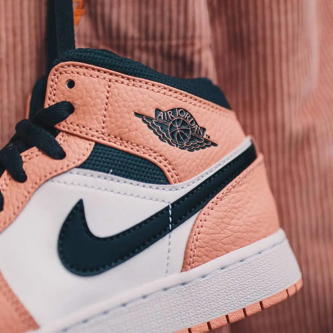 Air Jordan 1 Mid Pink Quartz - MNR Sneakers