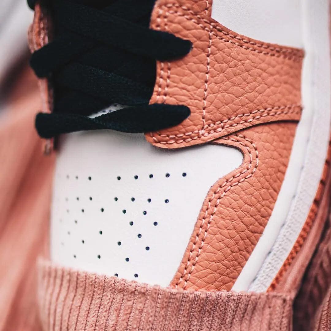 Air Jordan 1 Mid Pink Quartz - MNR Sneakers