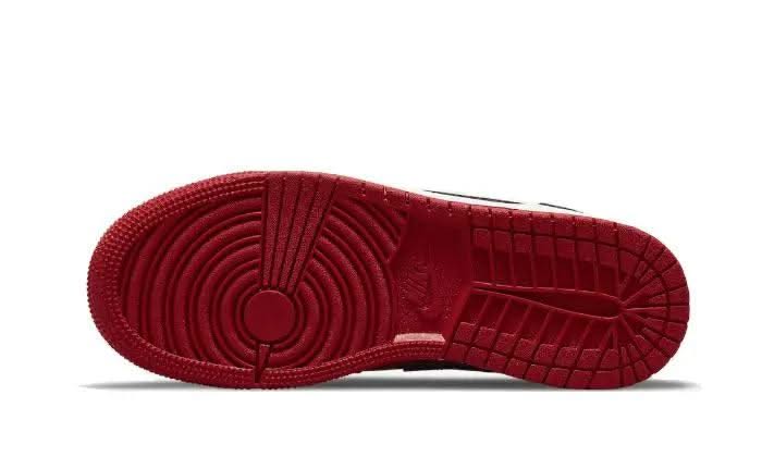 Air Jordan 1 Mid Reverse Bred - MNR Sneakers