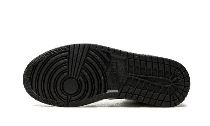 Air Jordan 1 Mid SE Lightbulb - MNR Sneakers