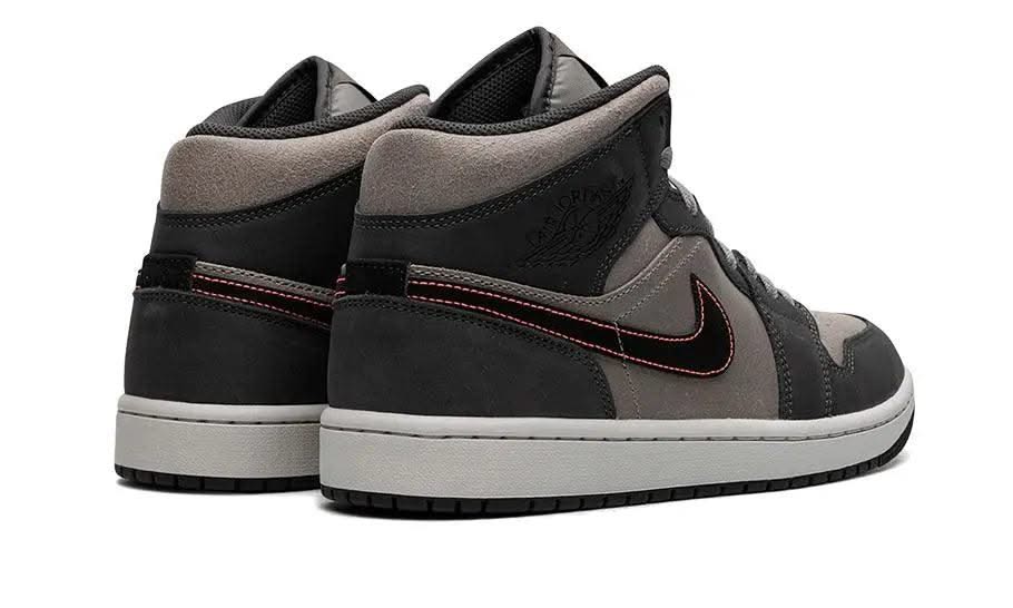Air Jordan 1 Mid SE Night Stadium - MNR Sneakers